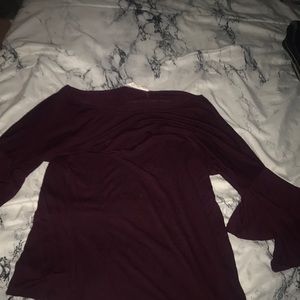 Maroon top with half cut flowy sleeves